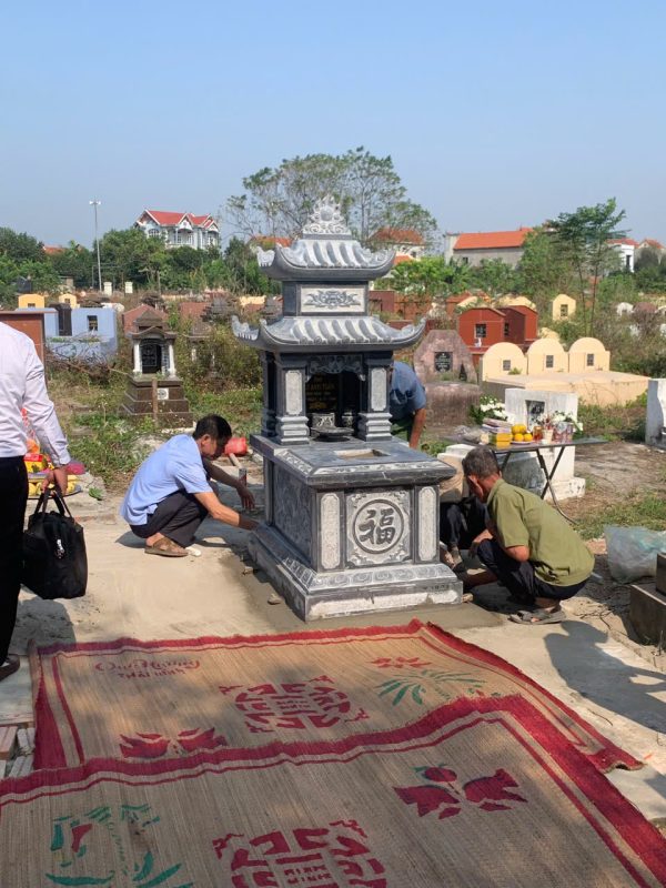 Thi công mộ đá Hoa Lư, Ninh Bình